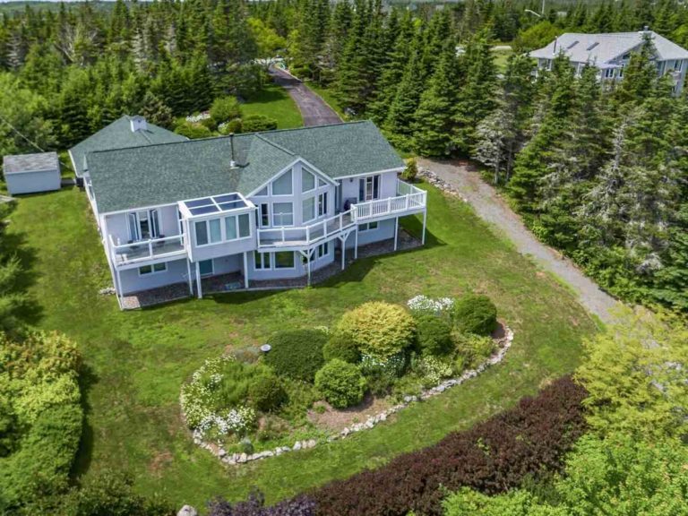 22 Inverary Court, Porters Lake Rhonda Kennedy