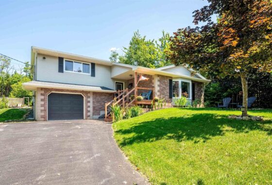 10 Rising Sun Trail, Hammonds Plains